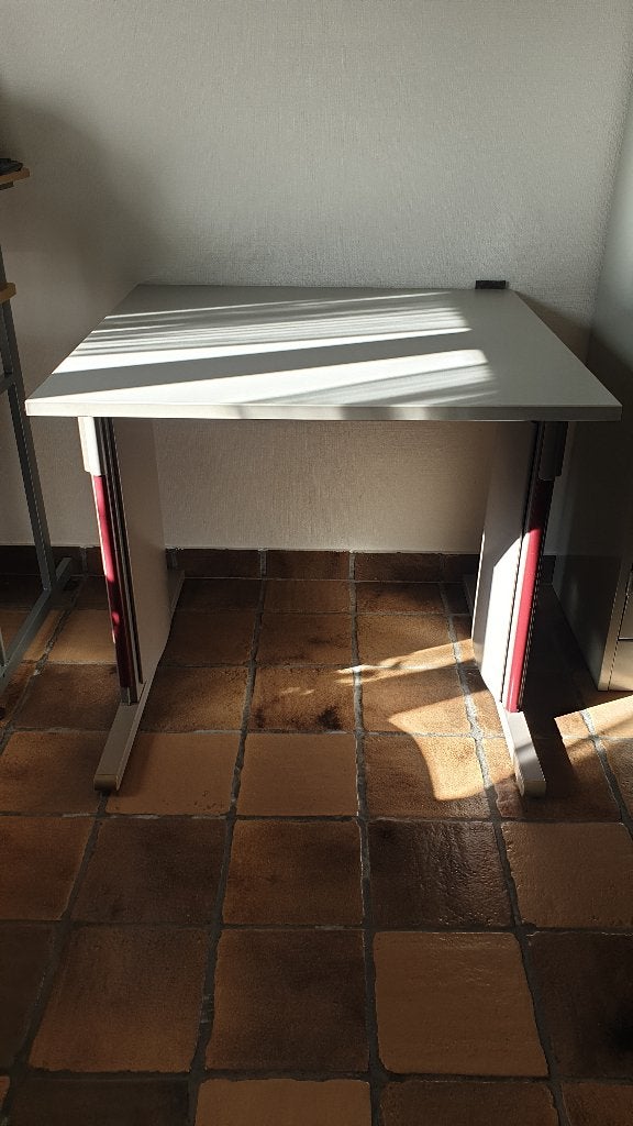 kleine computertafel, Ophalen, Zo goed als nieuw