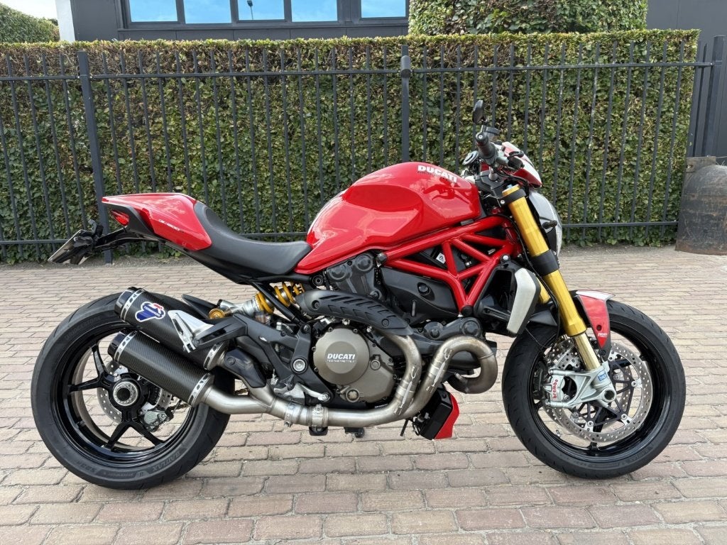 Ducati Monster 1200 S, Motoren, 2 cilinders, Motorrijbewijs A, Meer dan 35 kW, 1200 cc