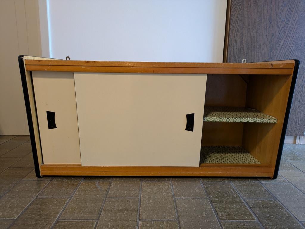 Vintage hangkast met schuifdeuren, Ophalen