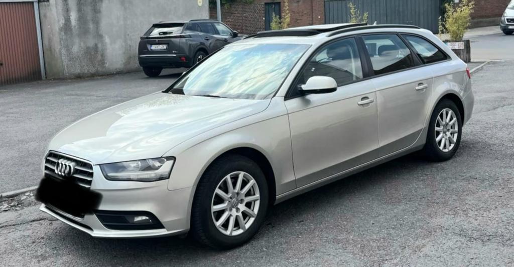 Audi A4 S4 S-line 2.0 tdi toit panoramique boîte automatique, Autos, Audi, Cuir, Euro 5, Achat, 5 portes