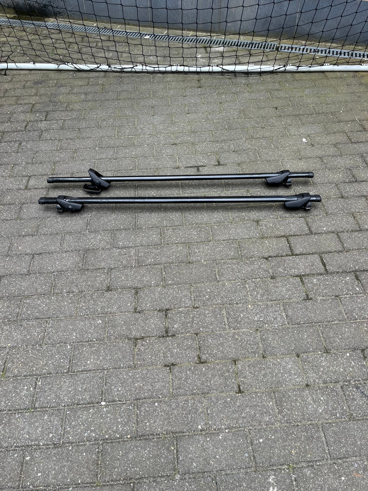 Zwarte universele dakdragers - langsrails, Auto diversen, Dakdragers, Ophalen, Gebruikt