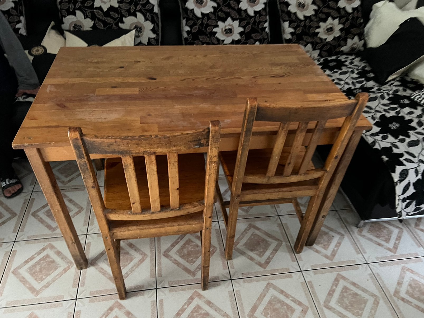 houten tafel met stoelen, Antiek en Kunst, Ophalen