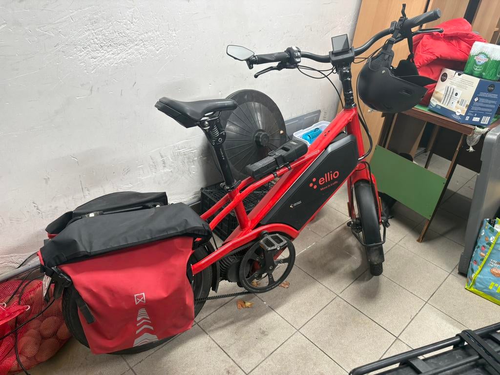 Ellio speedbike tous les accessoires 3300 KM, Vélos & Vélomoteurs, Vélos électriques, Enlèvement, Comme neuf, 50 km par batterie ou plus