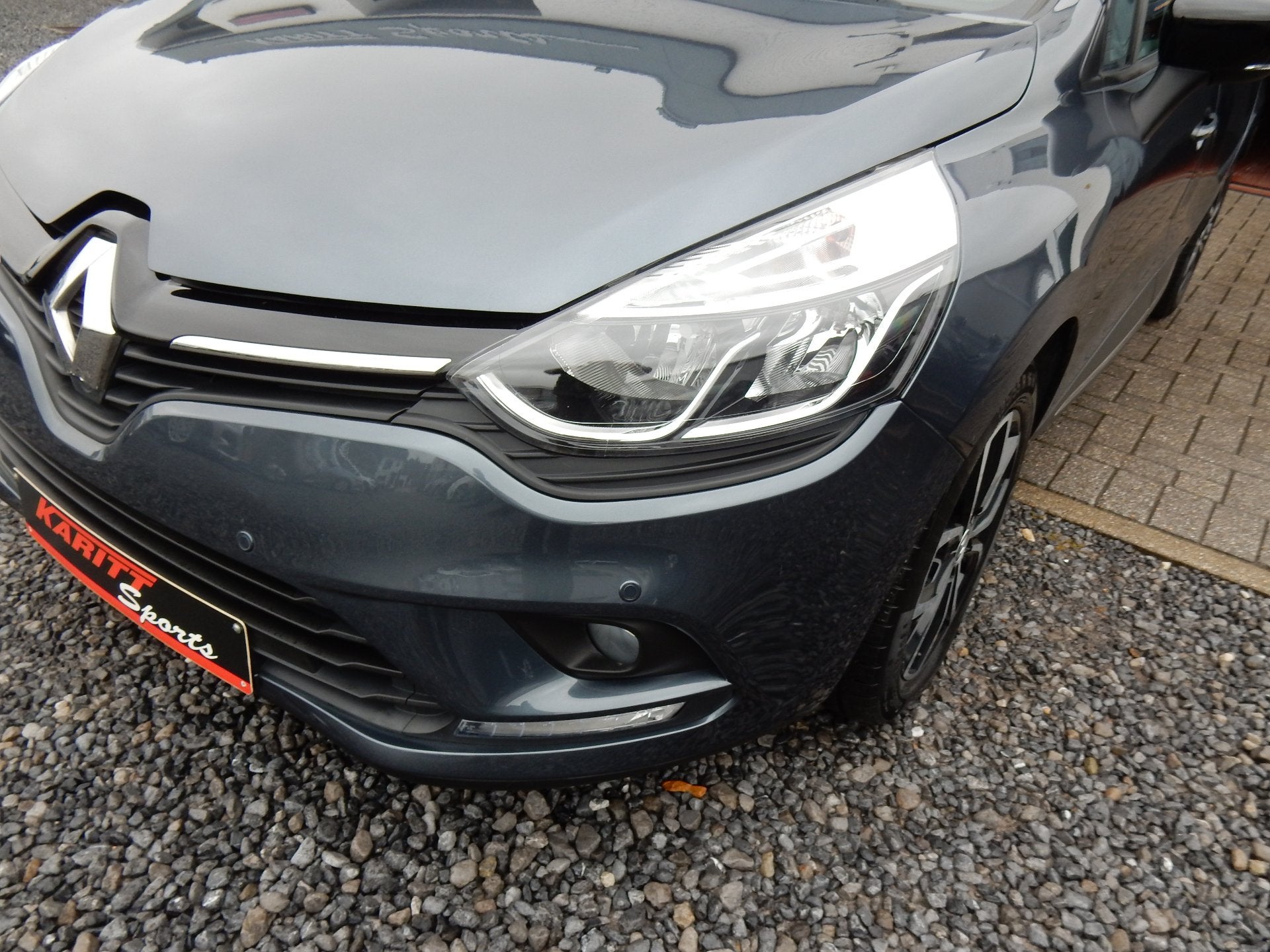 Renault Clio ! 40.000km ! gps /cruise /allu's (bj 2020), Gebruikt, Overige kleuren, 56 kW, https://public.car-pass.be/vhr/e2cec9b6-de7d-4009-ae97-9b0bda343ff0