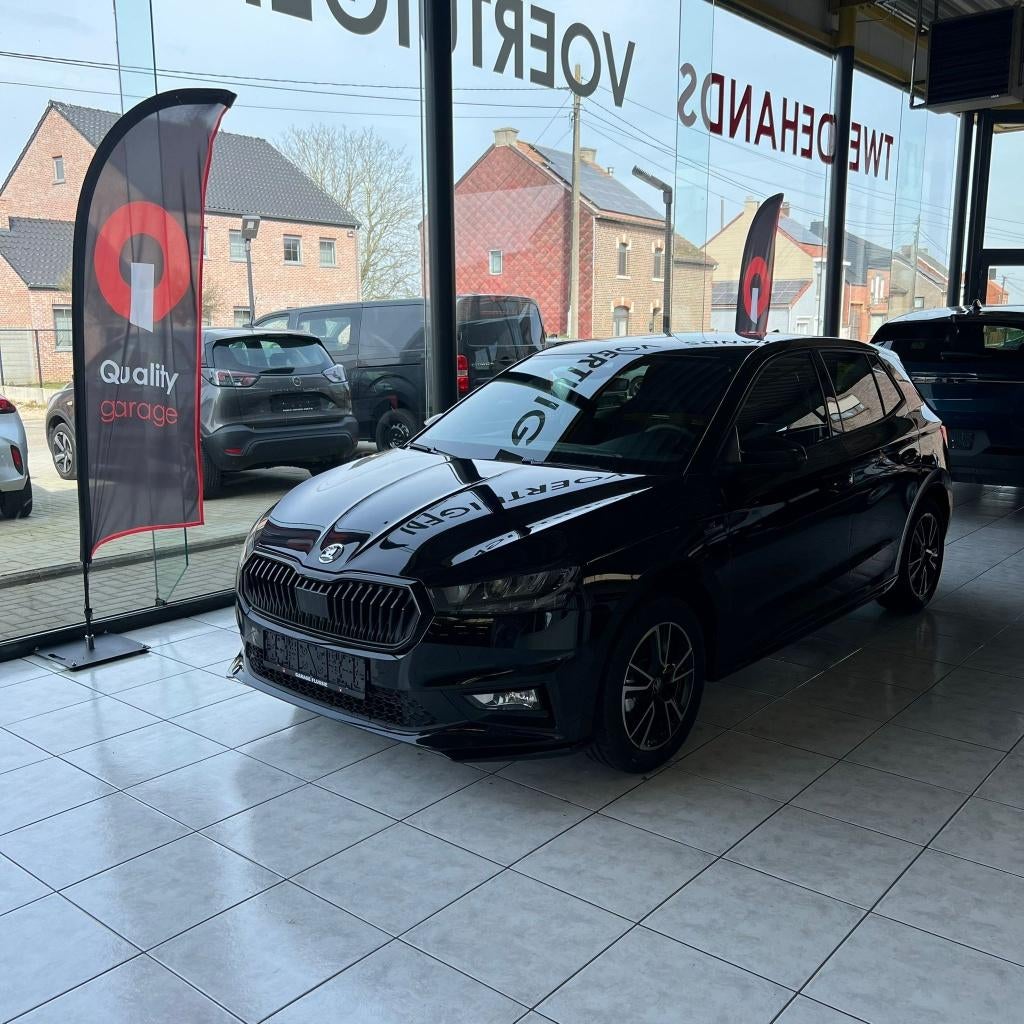Skoda Fabia Fabia 1.0 TSI Monte Carlo DSG ** NIEUW **, Autos, Skoda, Entreprise, Achat, Fabia, Caméra de recul, Air conditionné