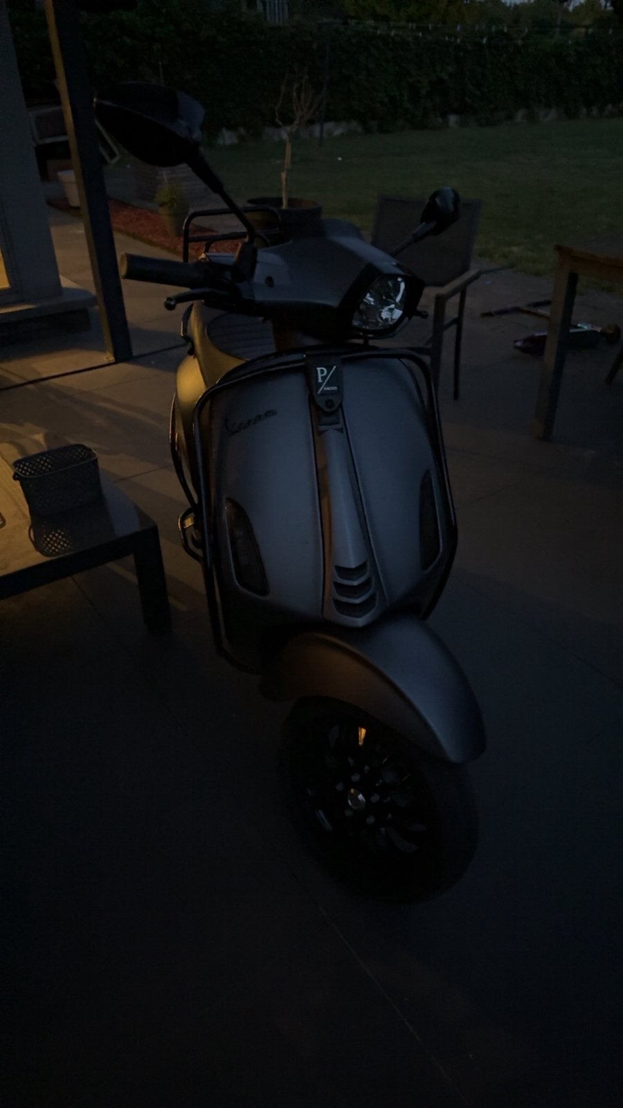 vespa sprint A klasse, Fietsen en Brommers, Ophalen, Overige modellen, Klasse A (25 km/u), Zo goed als nieuw
