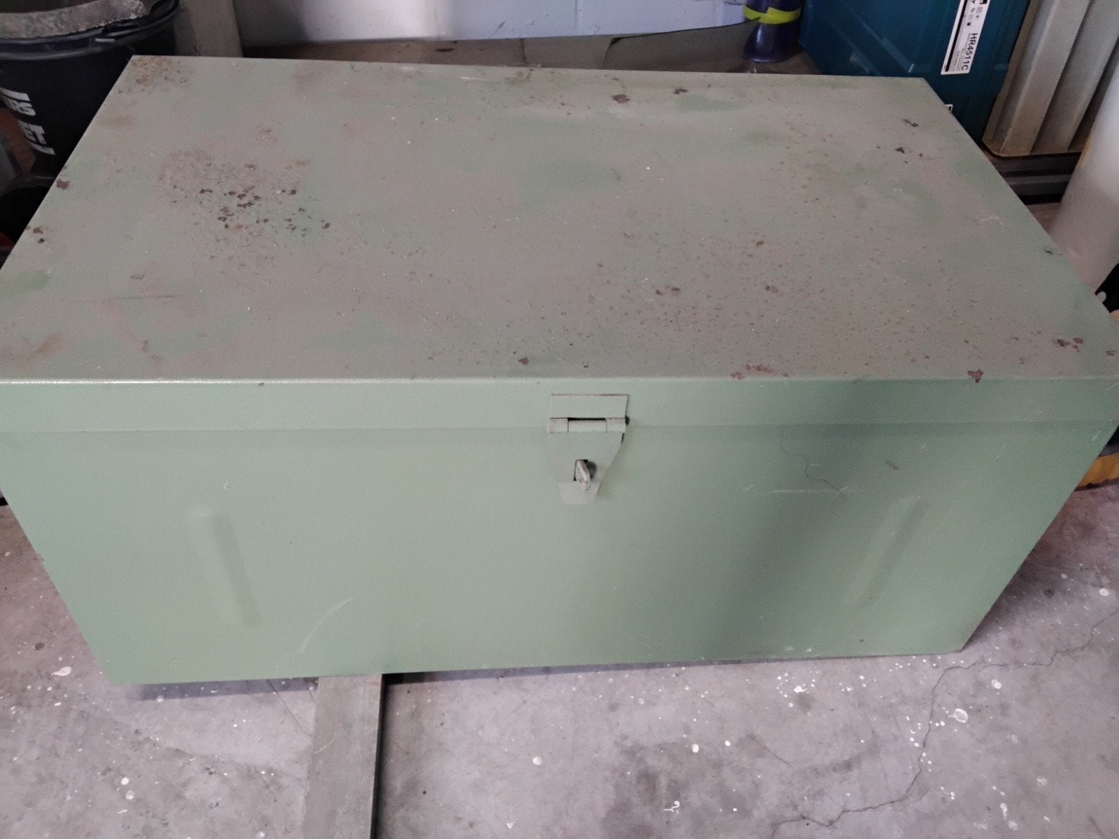 Opbergkoffer metaal, Doe-het-zelf en Bouw, Ophalen, Zo goed als nieuw