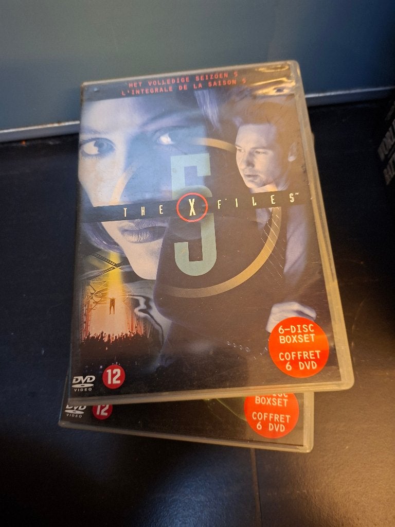 dvd - the x files - seizoen 5 - 6 disc - doos 2, Cd's en Dvd's, Science Fiction en Fantasy, Nederlands, Ophalen of Verzenden, Zo goed als nieuw