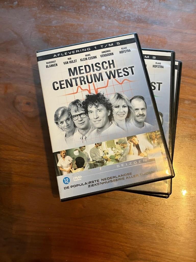 DVD's Medisch Centrum West - volledige seizoen 1 en 3, Vanaf 12 jaar, Ophalen, Gebruikt, Drama