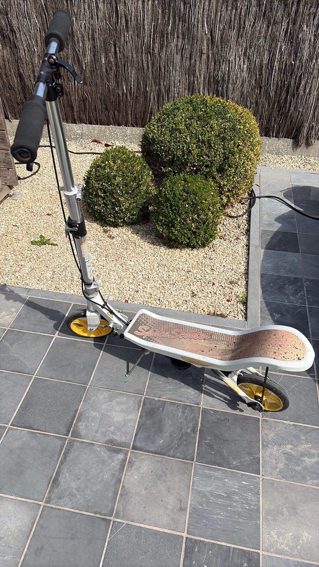 Spacescooter, Ophalen, Zo goed als nieuw