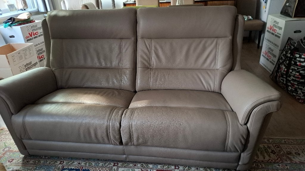 Salon - grote tweezit - taupe, 100 à 125 cm, Past bij modern en klassiek meubilair, Enlèvement, Cuir