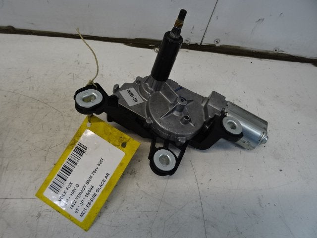 RUITENWISSERMOTOR ACHTER Volkswagen Fox (5Z) (5Z6955711), Gebruikt, Volkswagen
