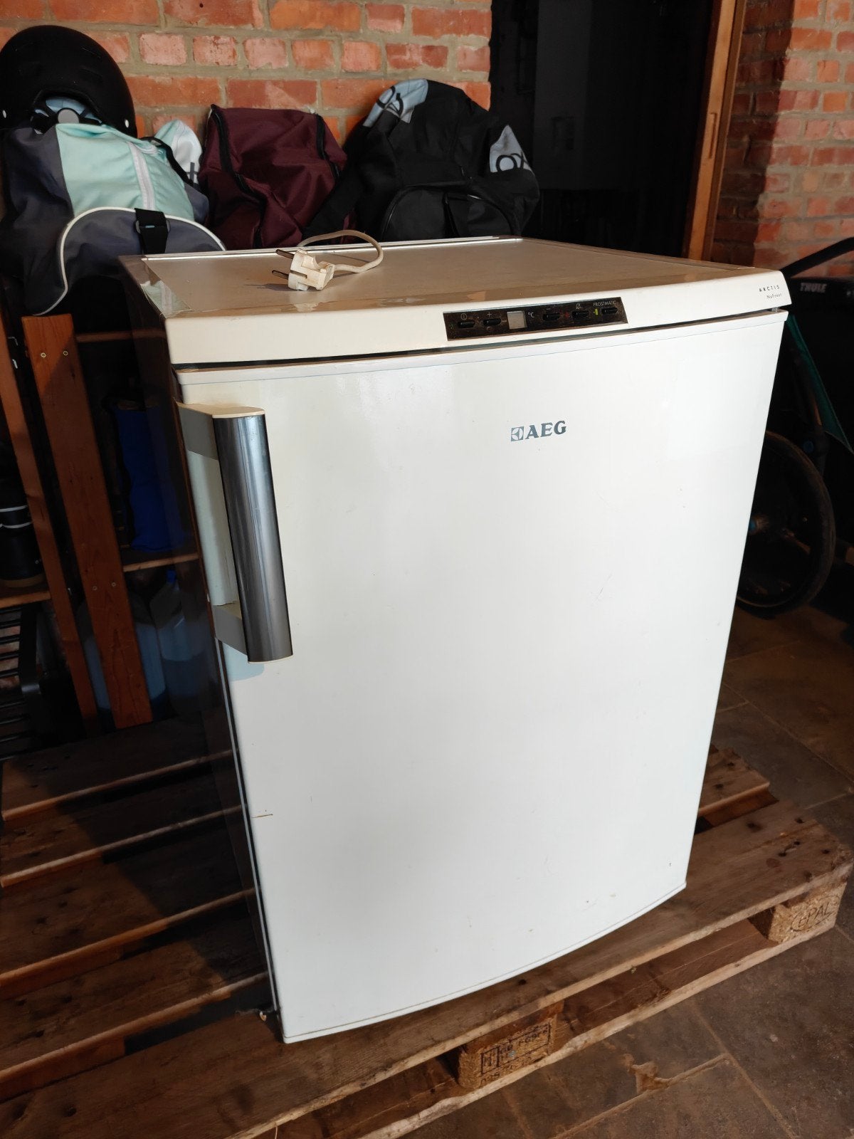 Congélateur de table AEG TT100FF, Electroménager, Congélateurs, Enlèvement