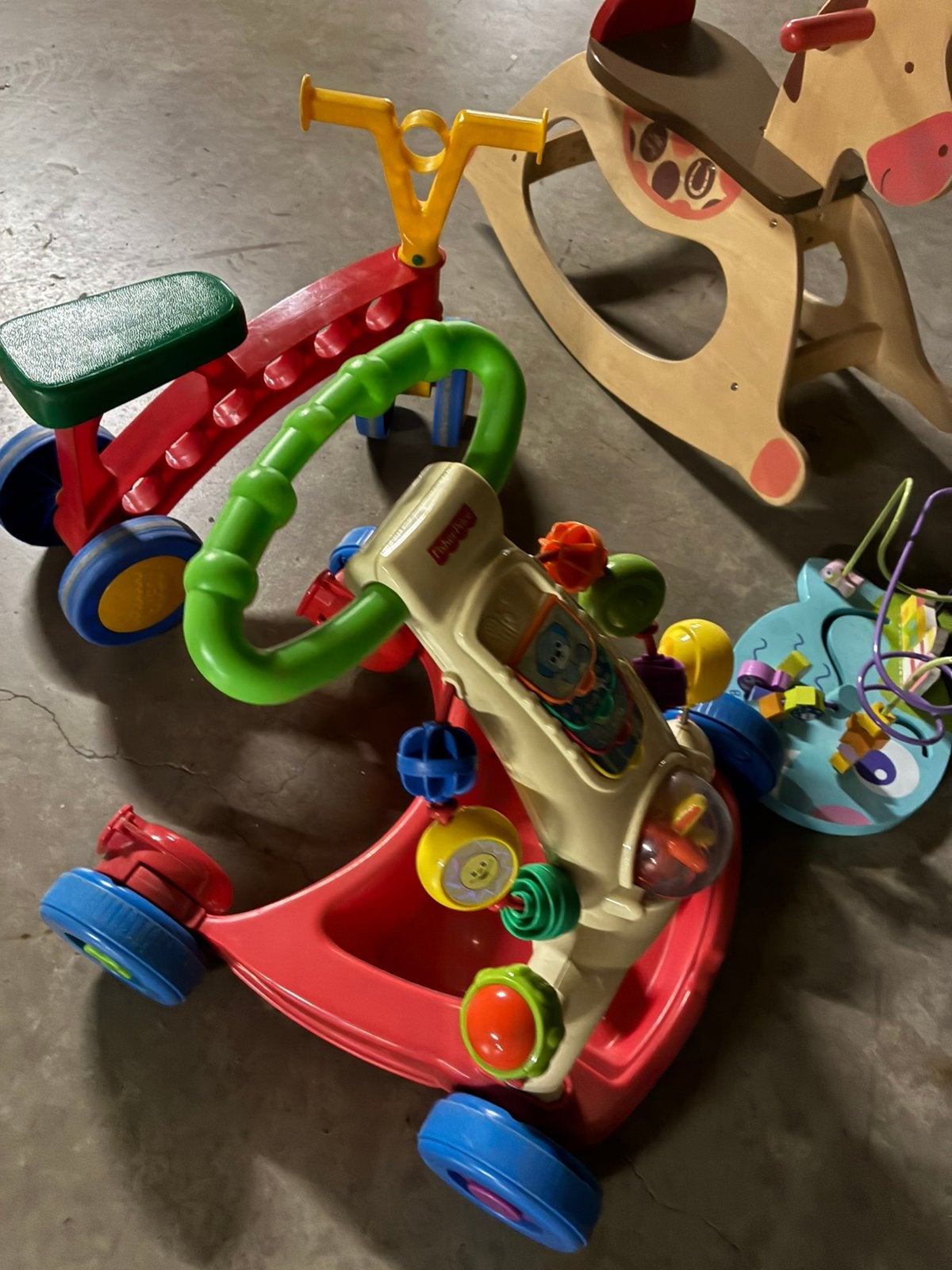 Loopfietsje,fisher price speelgoed , hobbelpaard,, Kinderen en Baby's, Ophalen, Zo goed als nieuw