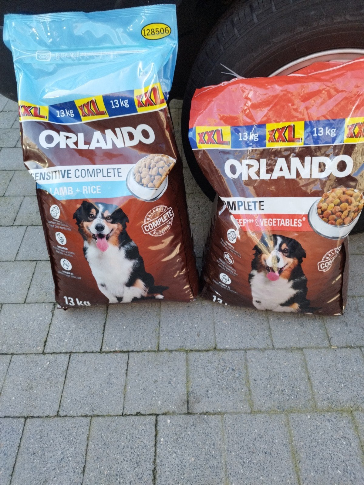 Hondenbrokken, Dieren en Toebehoren, Ophalen, Hond