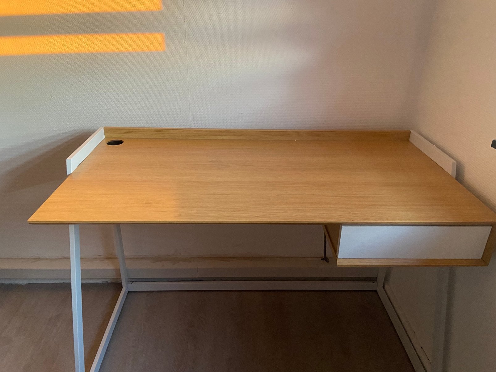 Bureau, Enlèvement, Espace de rangement, Utilisé, Blanc