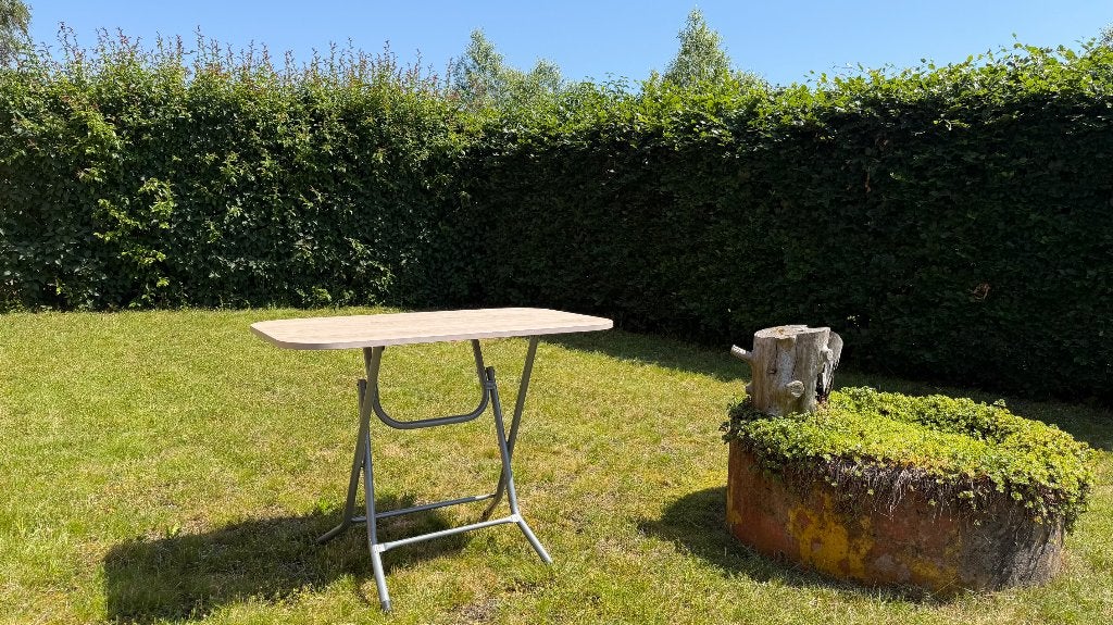 Uitklaptafel voor in de tuin of op de camping, Ophalen, Zo goed als nieuw, Rechthoekig