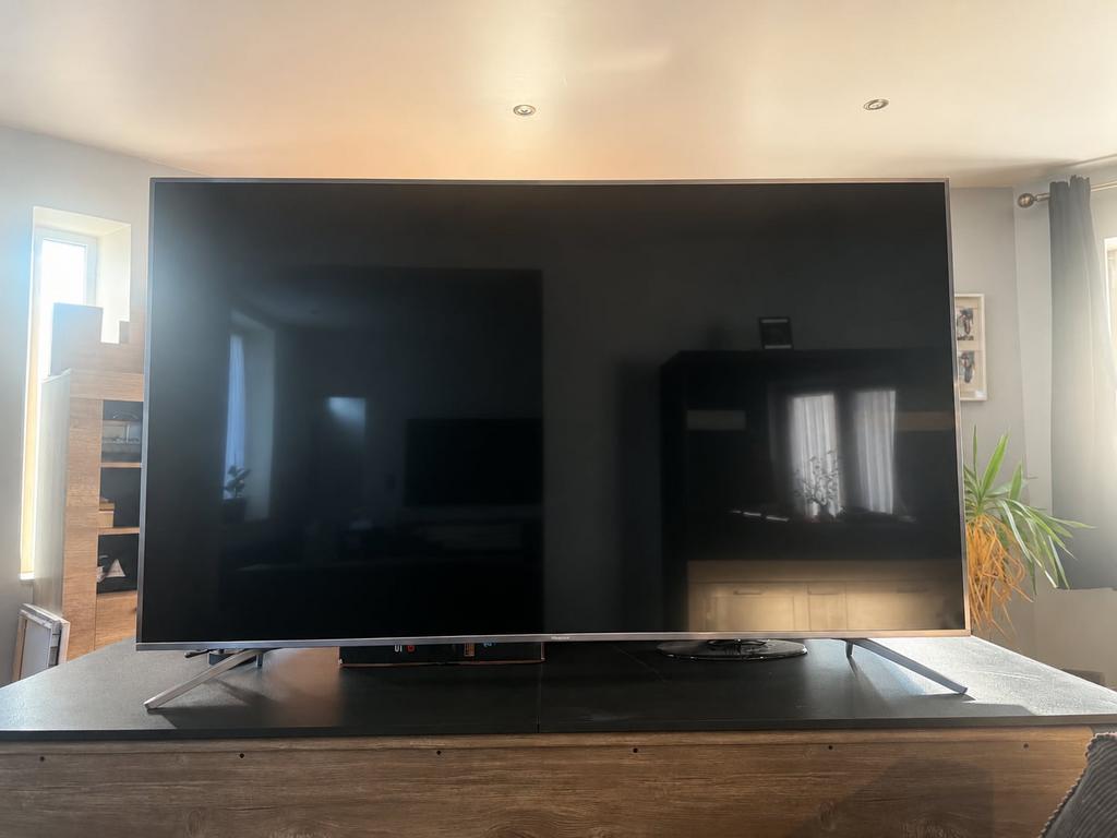 Tv hisense H75B7510 HS - ecran impeccable - pour reparation, Enlèvement, Ne fonctionne pas