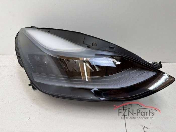 Tesla Model 3 VOLLED Facelift VOLLED Koplamp Rechts, Enlèvement ou Envoi, Utilisé