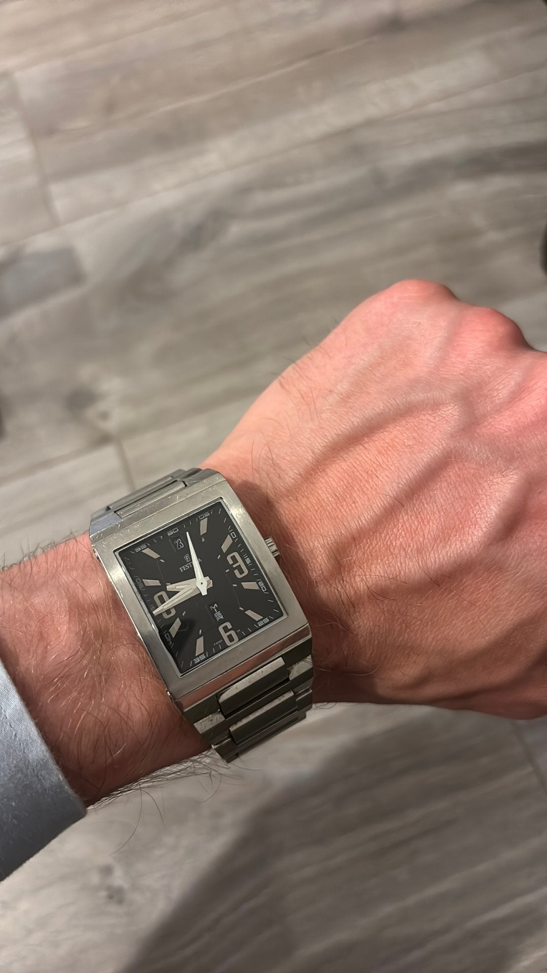 Festina watch met bijpassende doos, Enlèvement