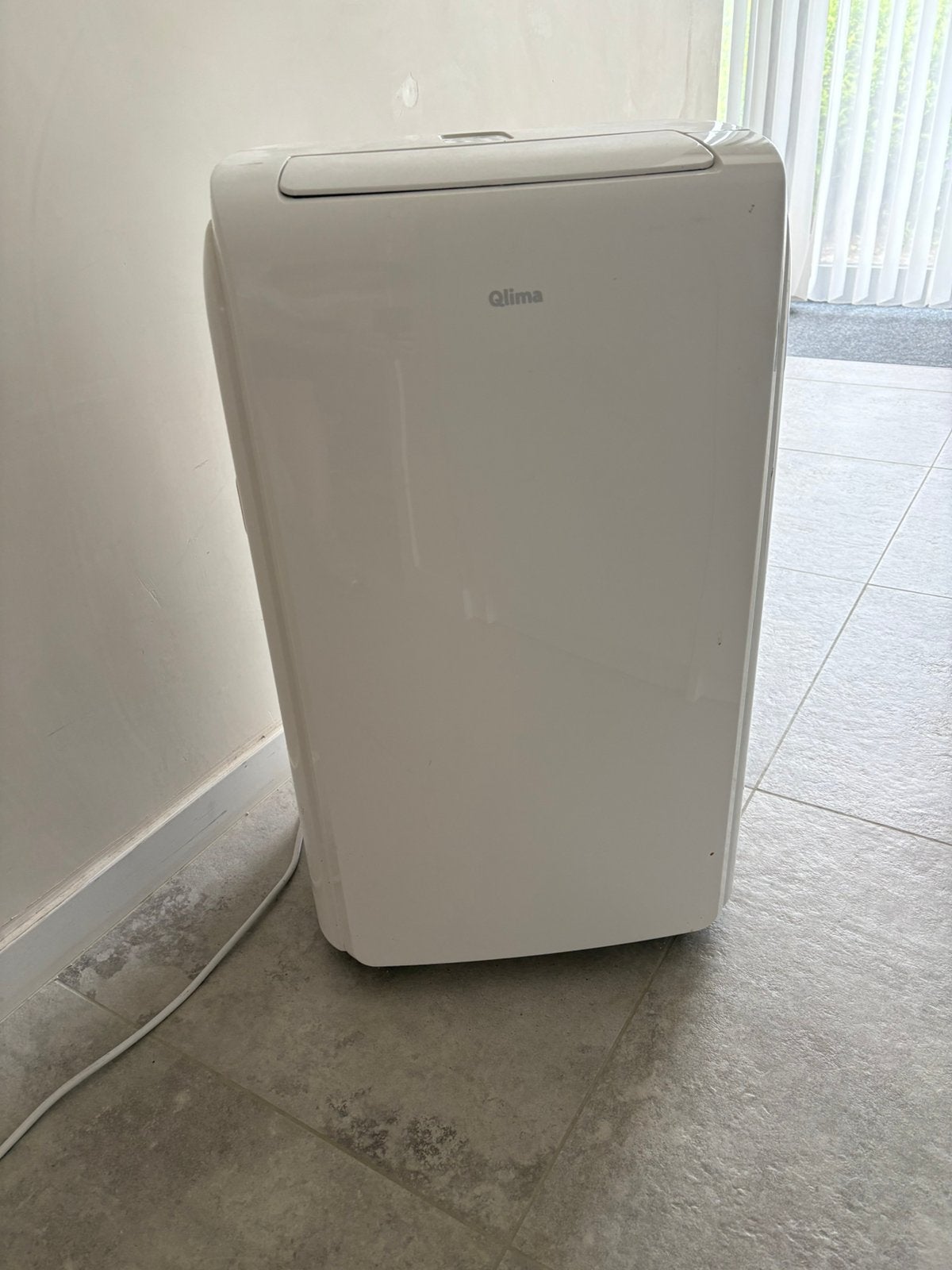 Mobiele Airco Qlima, Refroidissement et Déshumidification, 60 à 100 m³, Comme neuf, Enlèvement