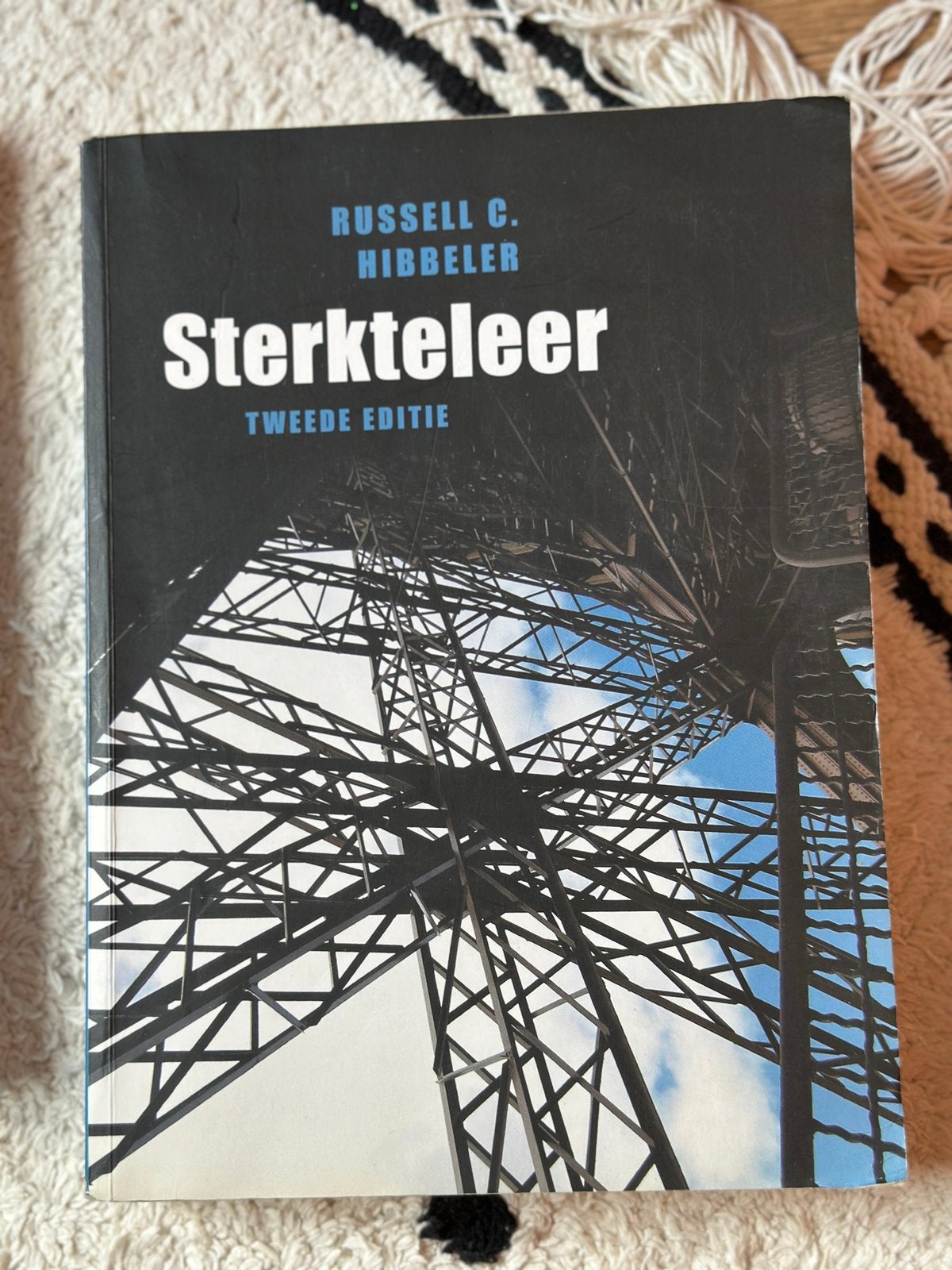 Sterkteleer Hibbeler, Enlèvement, Utilisé