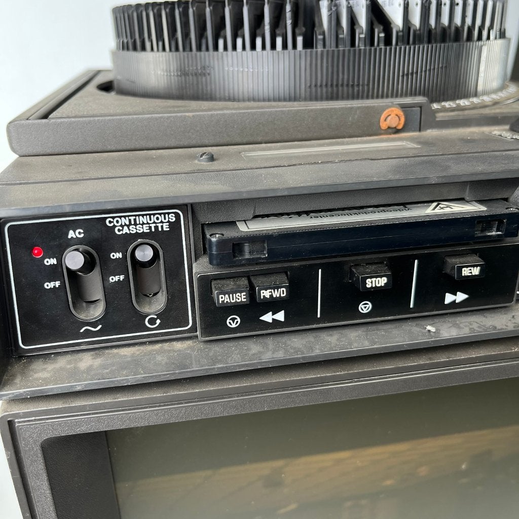 Vintage Bell & Howell RingMaster Sound/Slide Projector – Dia, Ophalen, Gebruikt, ., Met scherm