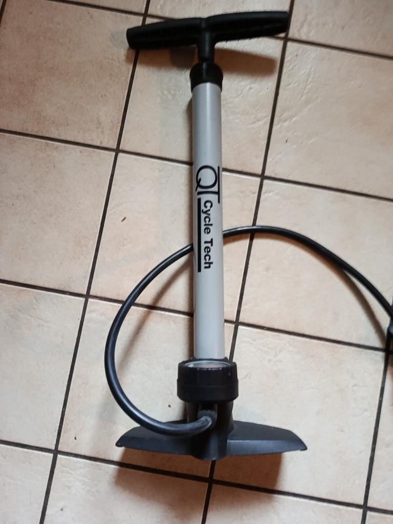 Fietspomp cycle tech, Enlèvement