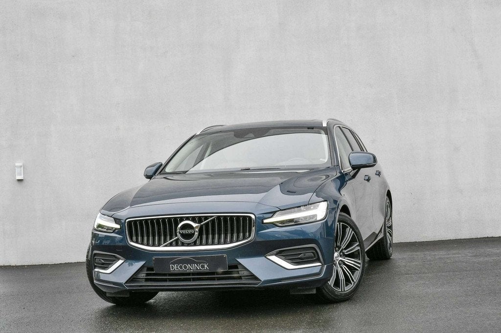 Volvo V60 V60 2.0 D3 *PANO*ELEK SEATS*ELEK TRKEHAAK*MEMORY*C, Auto's, Automaat, 1826 kg, Gebruikt, 4 cilinders