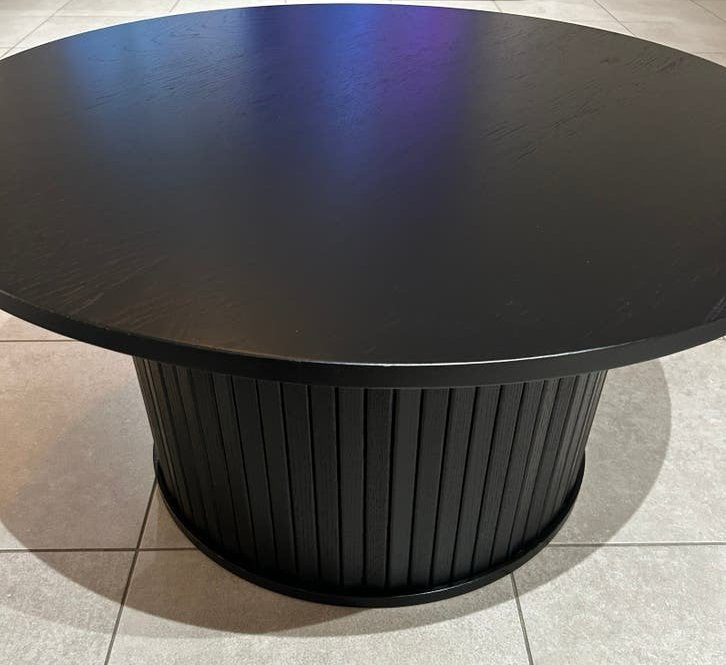 Zwarte ronde nola salontafel, Ophalen, Zo goed als nieuw