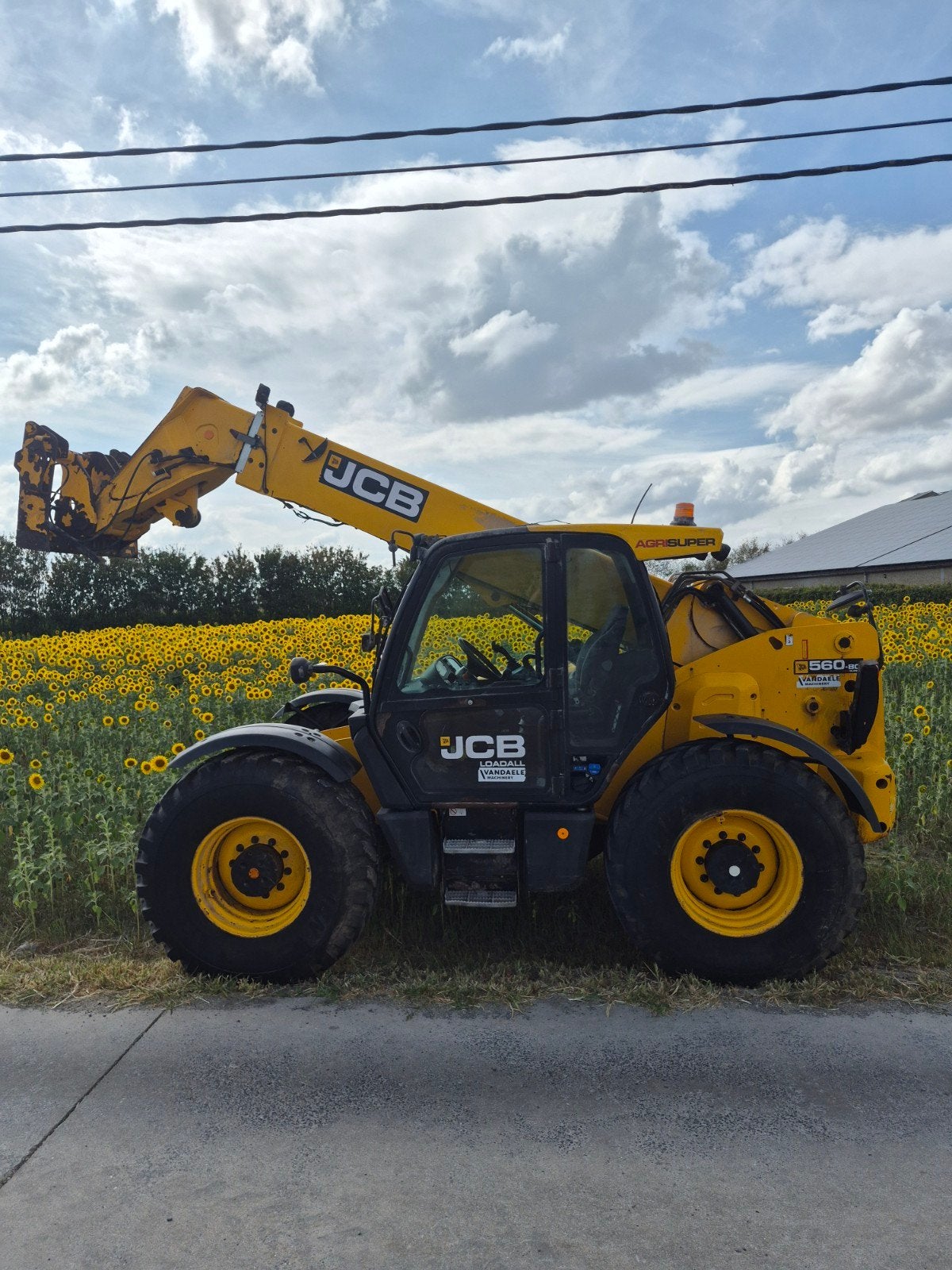 jcb 560-80 te koop, Articles professionnels, Machines & Construction | Grues & Excavatrices, Enlèvement
