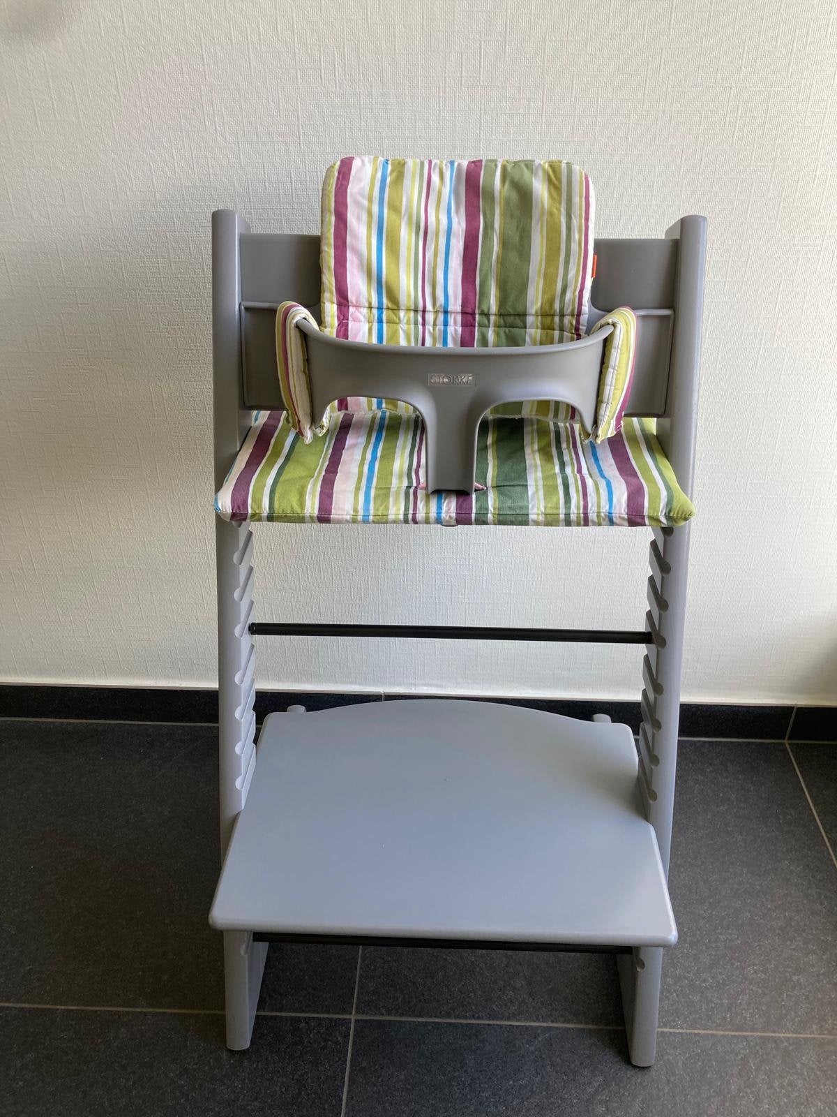 Tripp trapp Stokke kinderstoel, Kinderen en Baby's, Ophalen, Zo goed als nieuw, Meegroeistoel, Stoelverkleiner