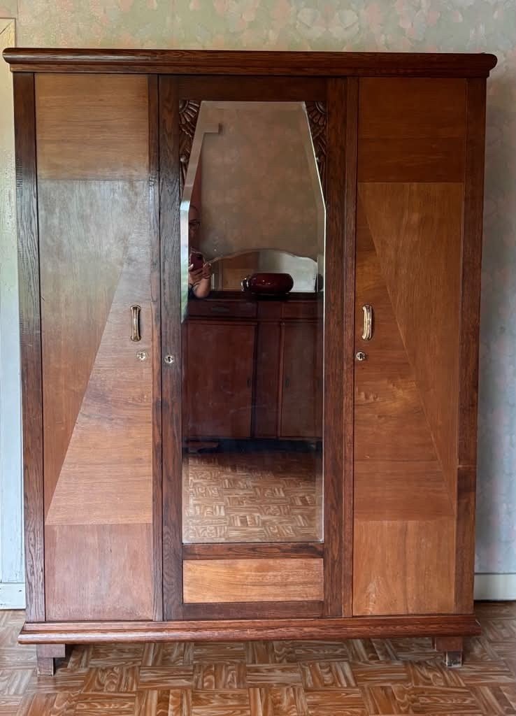 Garde-robe ancienne en bois massif 3 portes avec miroi, Enlèvement