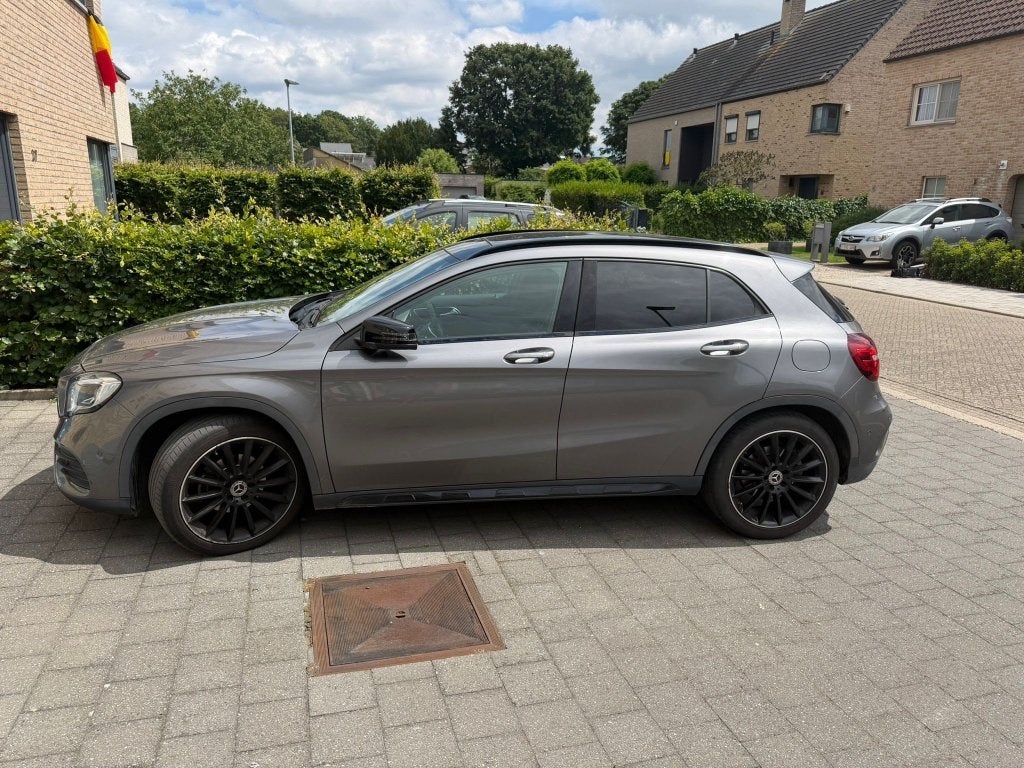 Mercedes-Benz GLA 180 Automaat | 2020 | 77.000 km | Pano, Autos, 90 kW, Achat, Euro 6, 5 portes