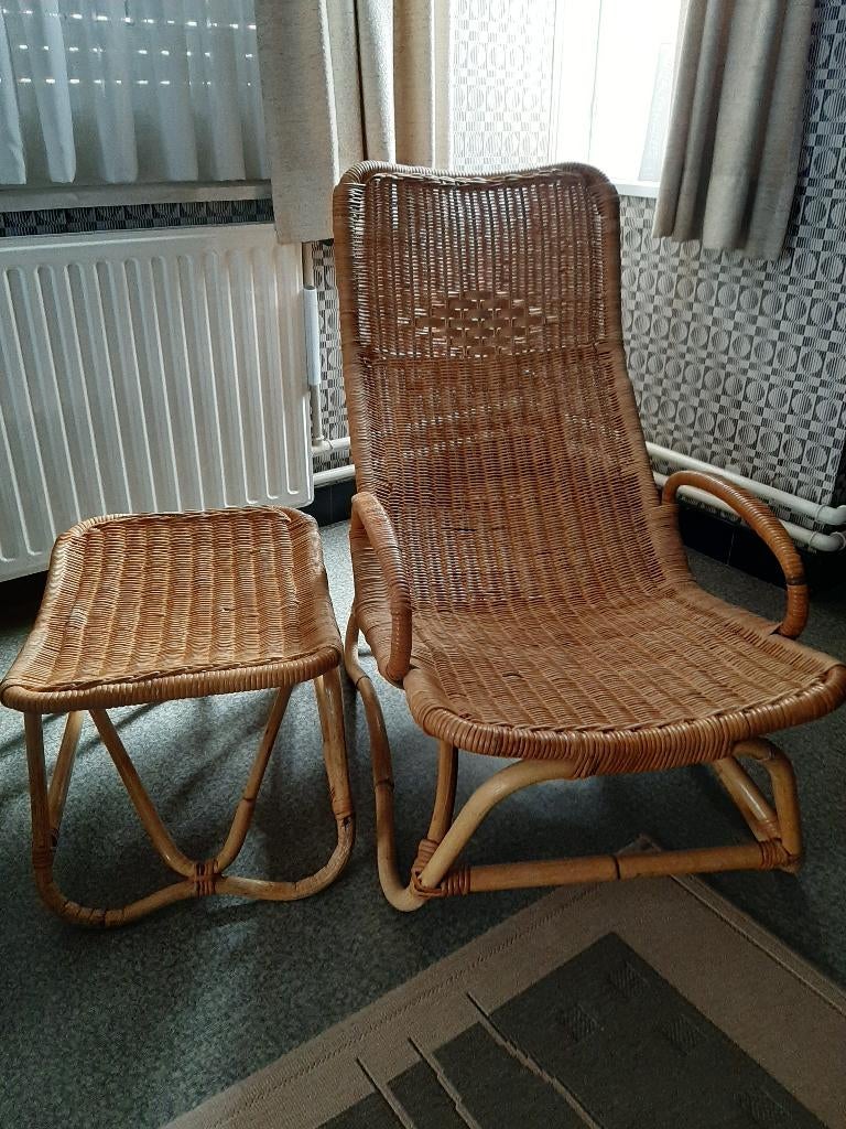 Rieten ligstoel, Huis en Inrichting, Ophalen, 125 cm of meer, Riet of Rotan, Zo goed als nieuw