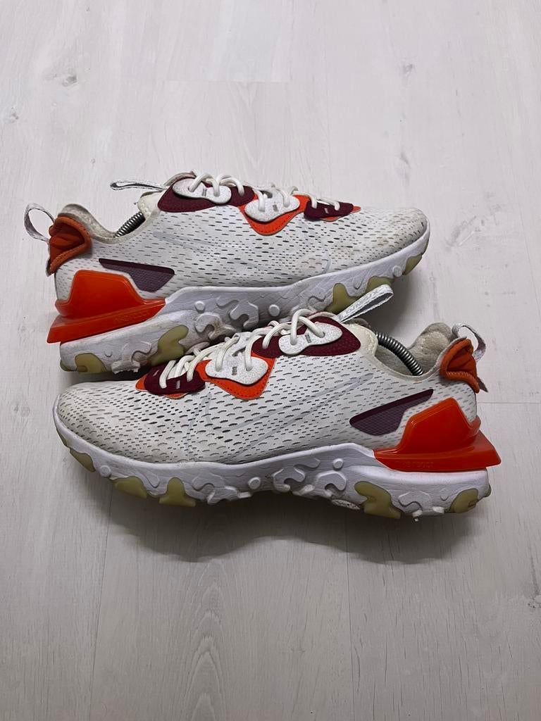 Nike React Vision ‘White Team Red’ - Wit Rood - Maat EU 46, Enlèvement ou Envoi, Porté, Blanc, Baskets
