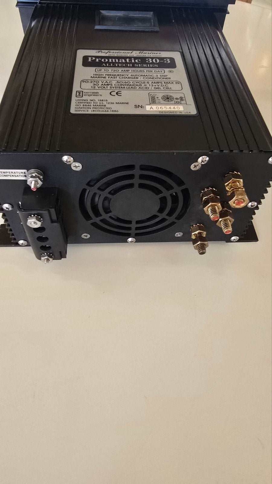 Promatic 30-3 Marine Battery Charger, Enlèvement ou Envoi, Utilisé, Électricité et Éclairage, Voilier ou Bateau à moteur