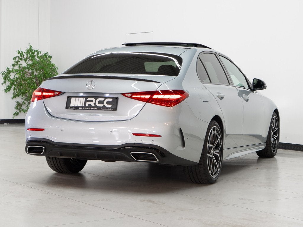 Mercedes-Benz C-Klasse 180 Mild-Hybrid | AMG Night PANORAMA, Autos, Argent ou Gris, Achat, 4 portes, Entreprise