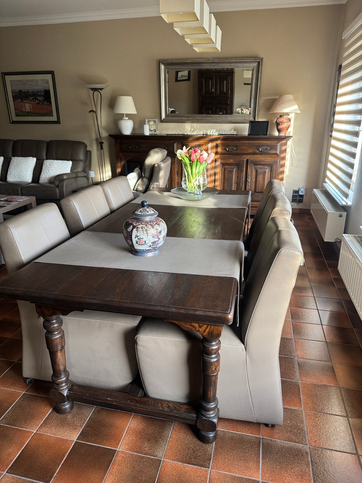 Eikenhouten eettafel met bijpassende kasten en fauteuils, Ophalen, Gebruikt