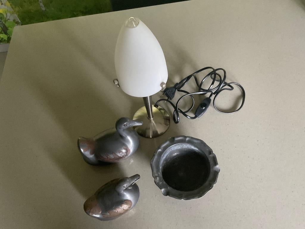 Tinnen eenden, + inox lamp, Ophalen