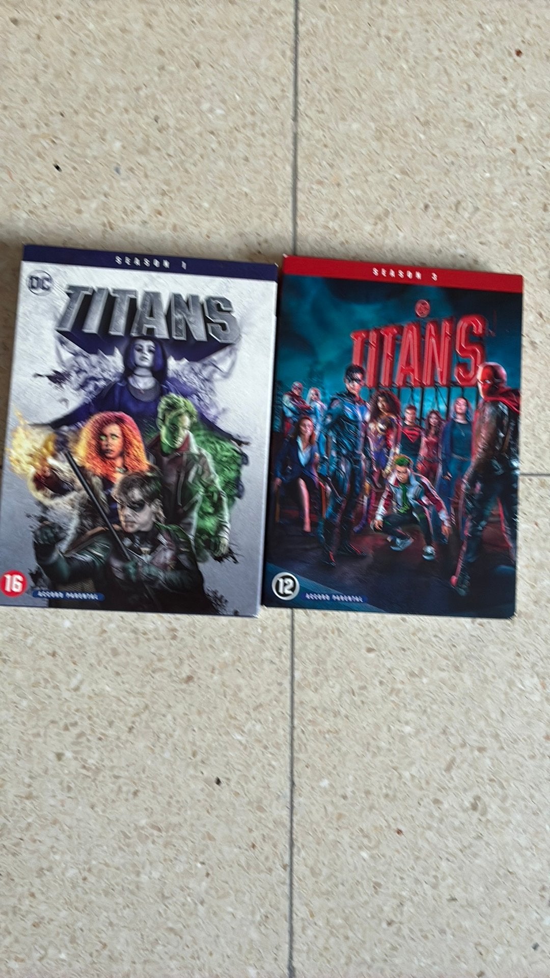 Dc titans serie seizoen 1 en 3, Cd's en Dvd's, Dvd's | Tv en Series, Engels, Nederlands, Ophalen of Verzenden, Zo goed als nieuw