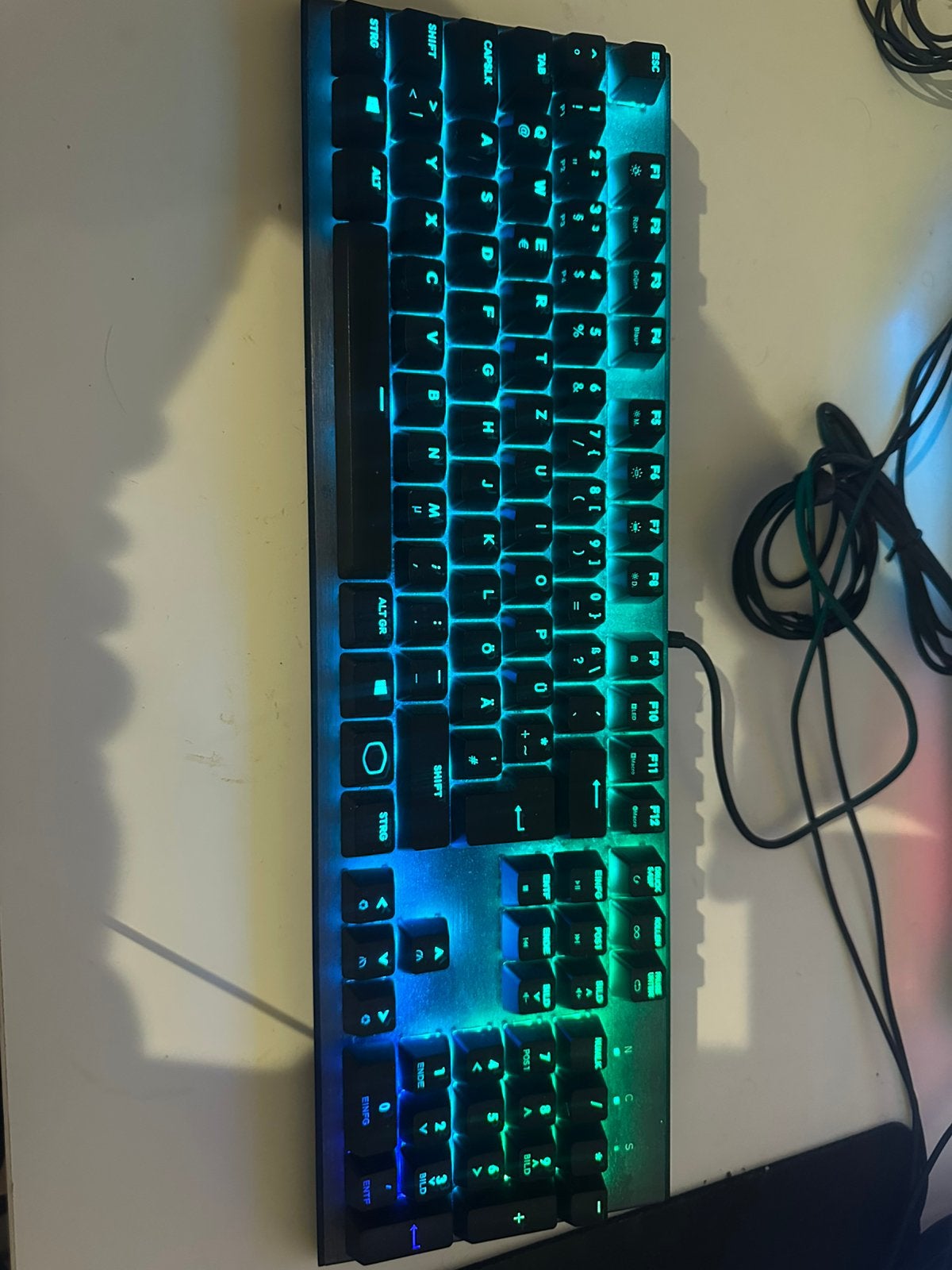 Clavier. Cooler Master 652 (Mechanical), Comme neuf, Enlèvement, Filaire, Qwertz