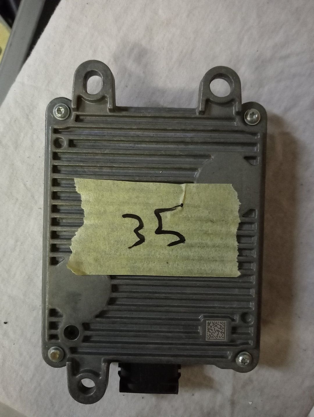 Radarsensor voor verschillende types A0009007913, Utilisé, -, -, Enlèvement ou Envoi