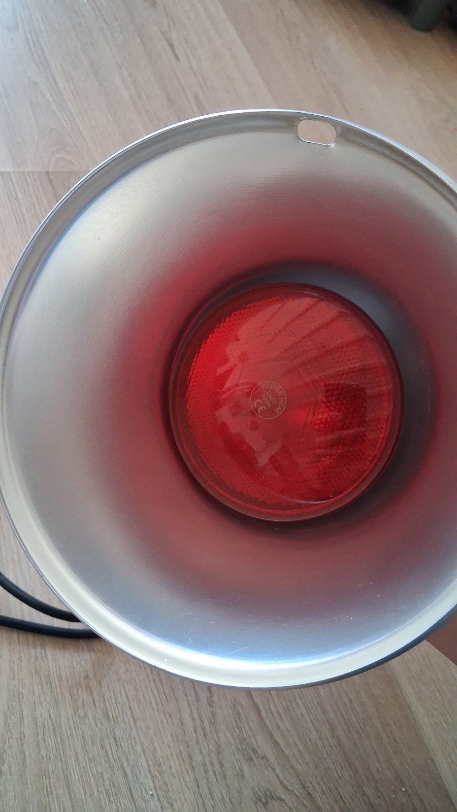 warmtelamp met warmtekap, Ophalen, Zo goed als nieuw