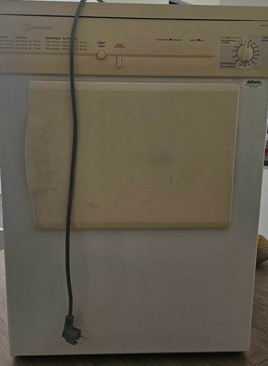 Droogkast, Elektronische apparatuur, Ophalen