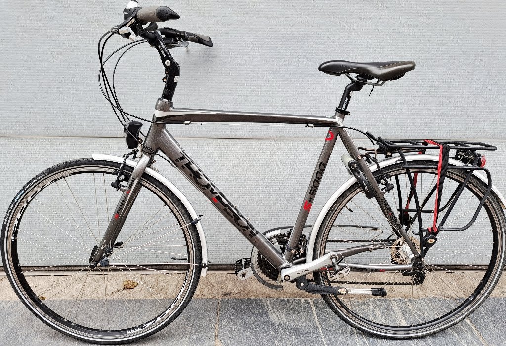 Trekking bike Thompson cadre 60cm XL prix350€048981/3734, Autres marques, Vitesses, Frein sur jante, 57 à 61 cm