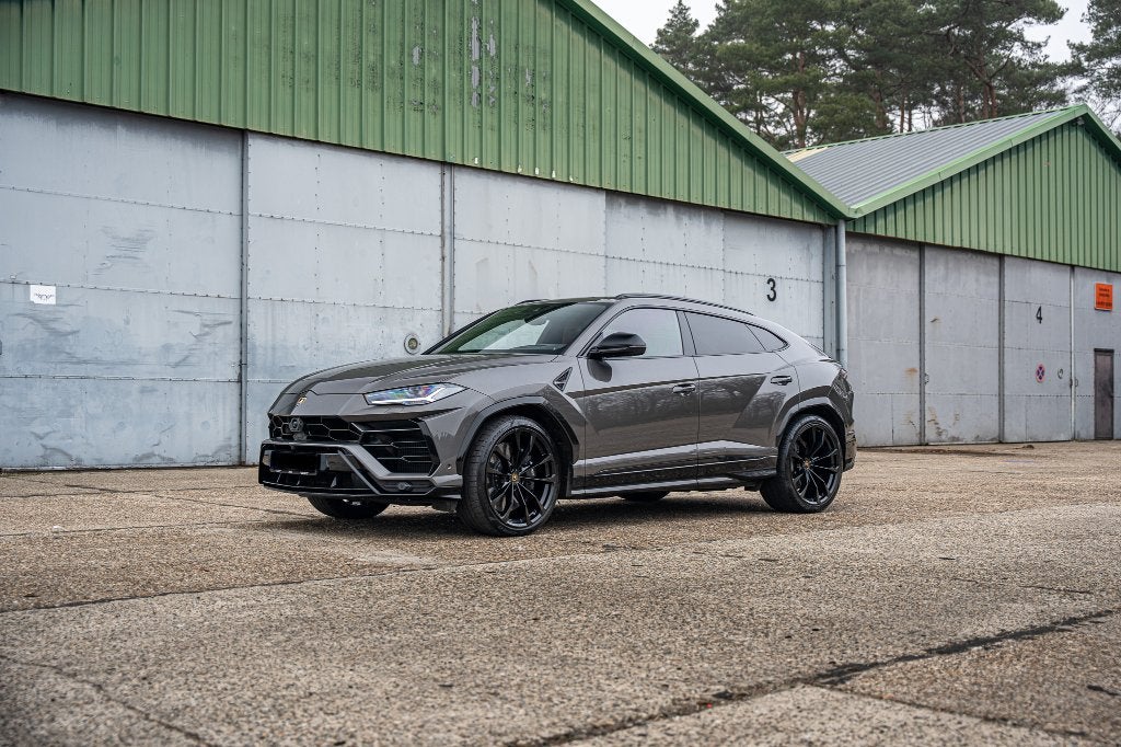 Lamborghini Urus 4.0 V8 B&0 Massage Pano Grigio Keres, Autos, Cuir, Argent ou Gris, Euro 6, Entreprise