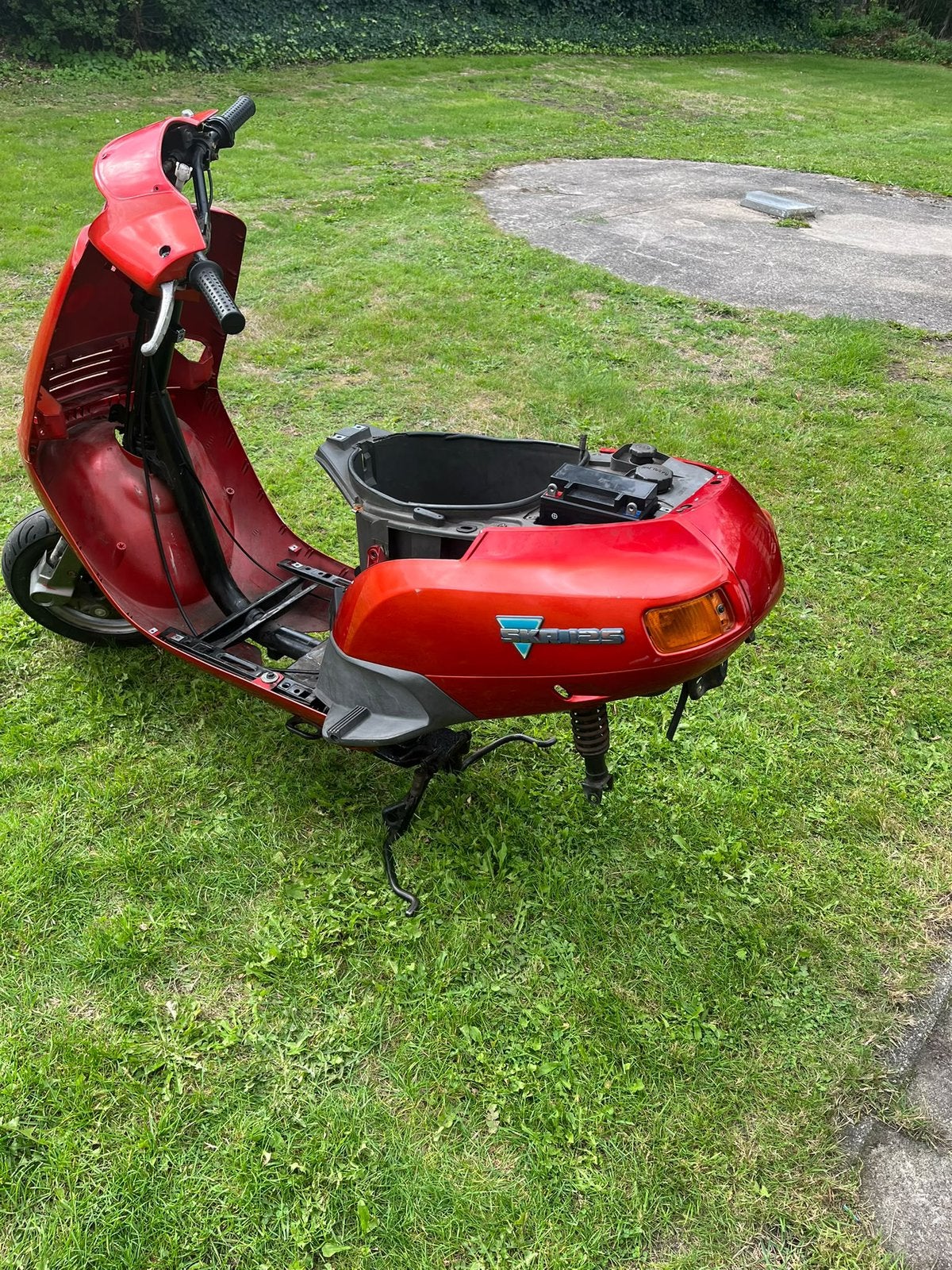 Skipper 125, Motoren, Particulier