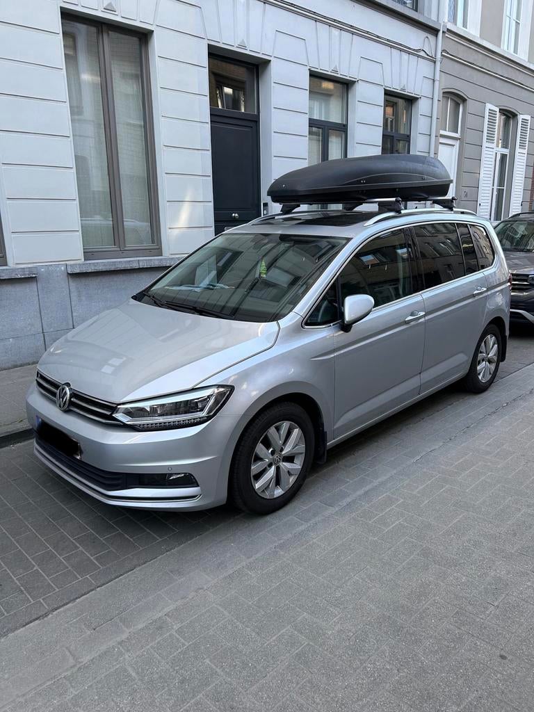 Vw Touran 7 zitplaats 2018 Manual FULL OPTION, Auto's, Voorwielaandrijving, Euro 6, 4 cilinders, 7 zetels