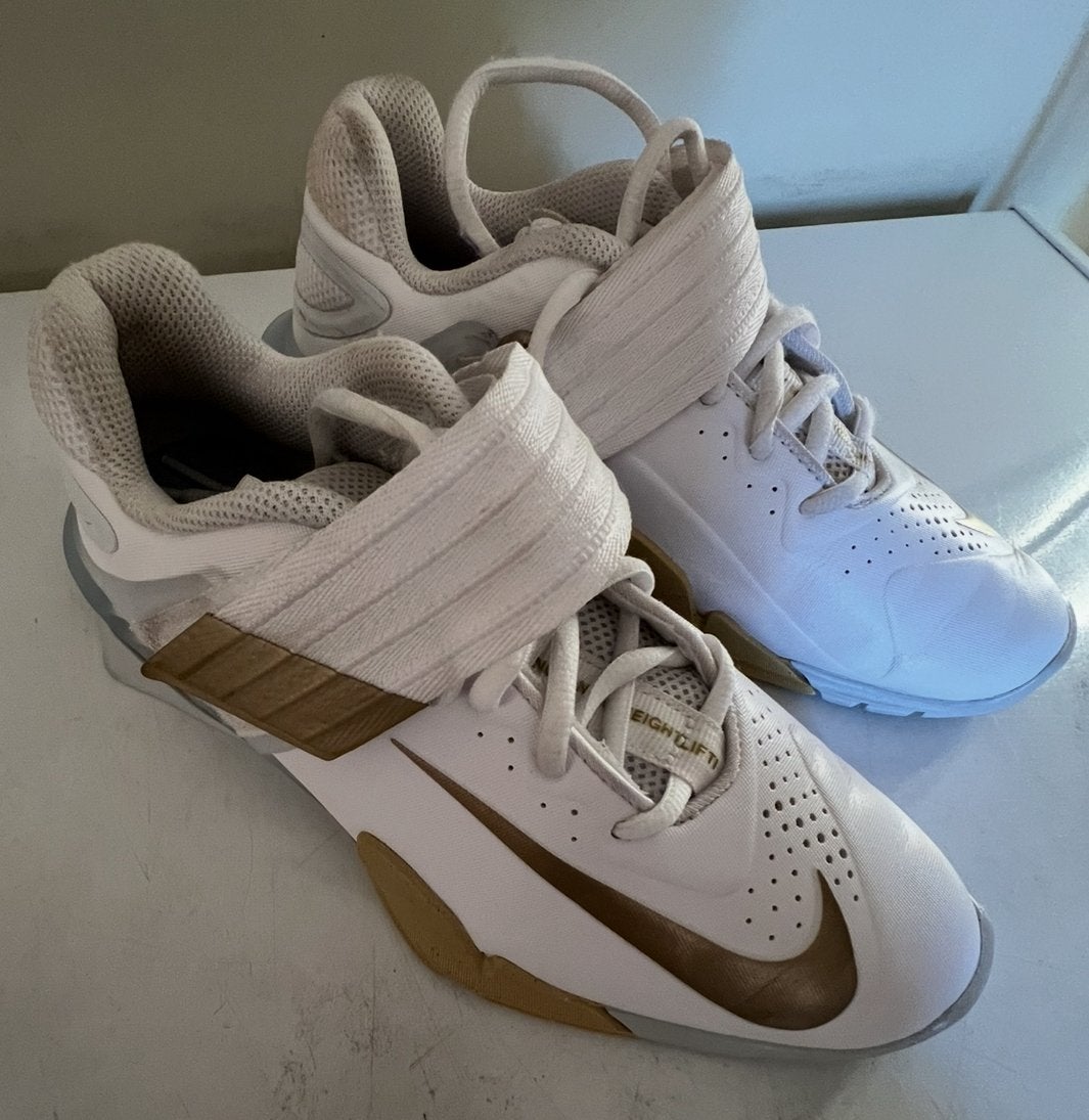 Chaussures Nike neuves taille 38 Jamais portées, Enlèvement, Comme neuf